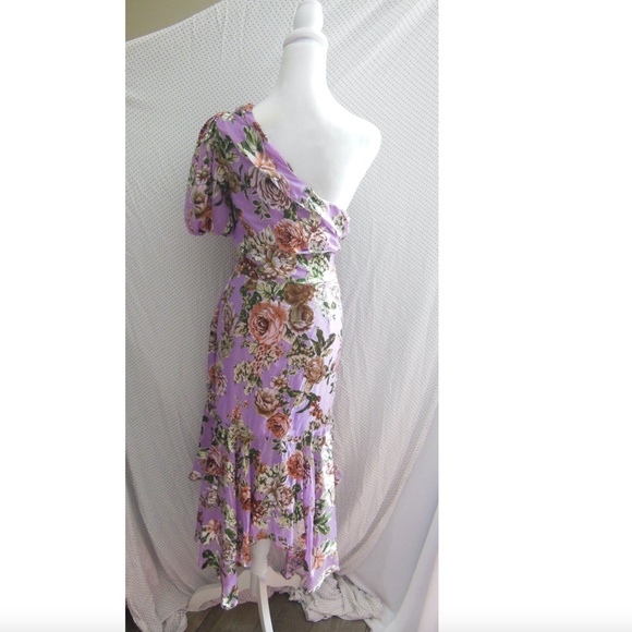 Astr Asymmetrical Floral Dress in Purple and Pink - Picture 7 of 14
